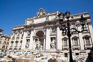 《完蛋！我被美女包围了！》12月4日登陆WeGame 适当删减